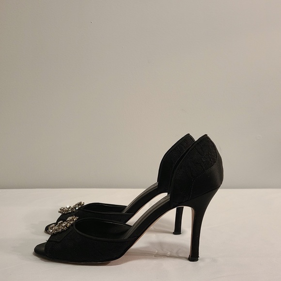 Black Lace Heel - Picture 4 of 4